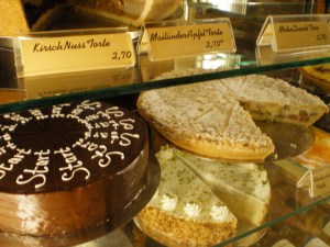 Wort-Spiel-Ort, Wort Nr.: 0001 / Start, Datum: 09.05.2007, Uhrzeit: 16:15, Ort: Café Gnosa, Lange Reihe 93, 20099 Hamburg