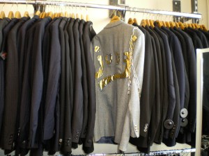 Wort-Spiel-Ort, Wort Nr.: 0006 / jung, Datum: 26.09.2007, Uhrzeit: 14:14, Ort: Kleidermarkt, Neuer Kamp 23, 20359 Hamburg