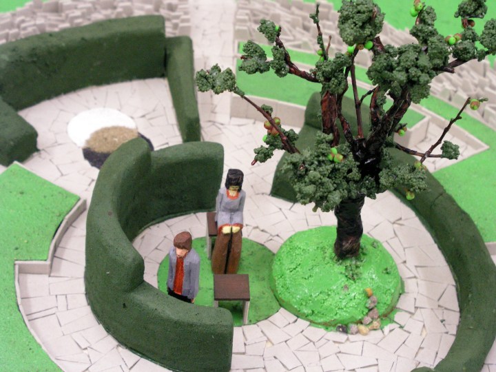 Diplomausstellung 16.02.2005, Modelldetail der Wahrheitsinstallation